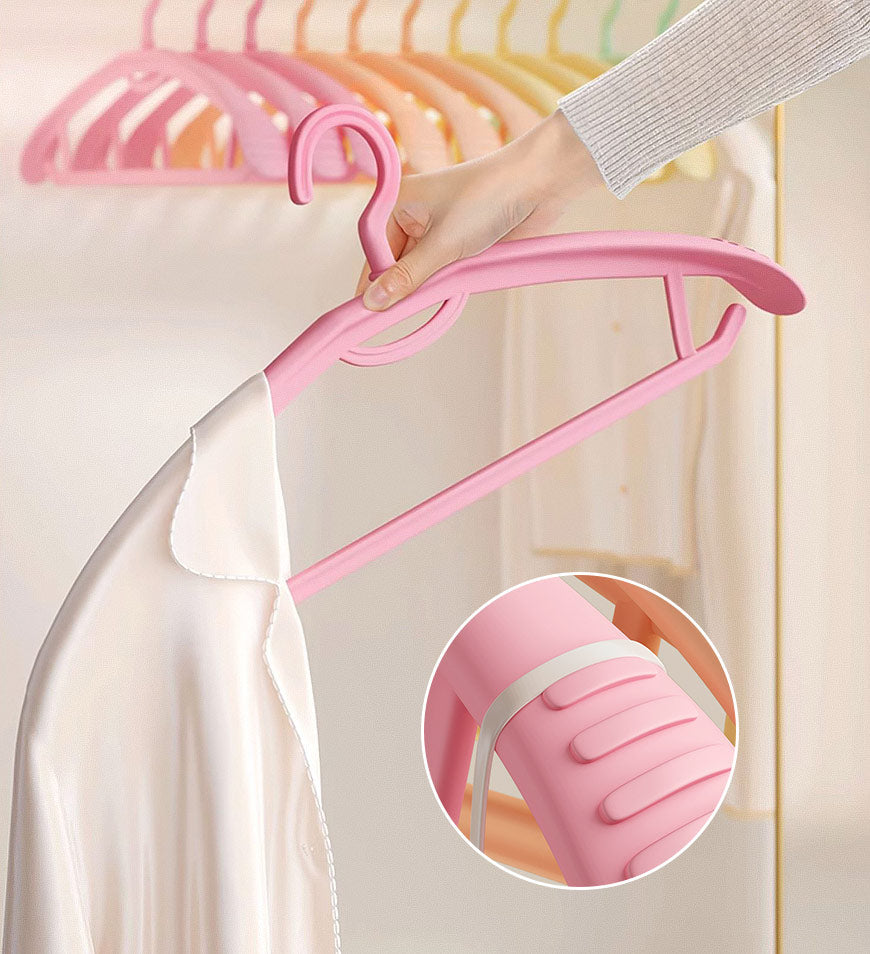 Moonval Non-Slip Space-Saving Hangers, Rainbow Color Clothes Hangers for Closet Organization