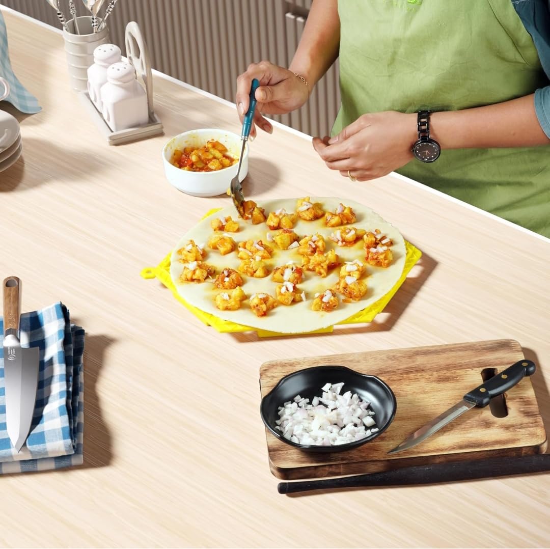 Moonval 24-Piece Samosa Maker, Quick Press Mould for Uniform Homemade Samosas