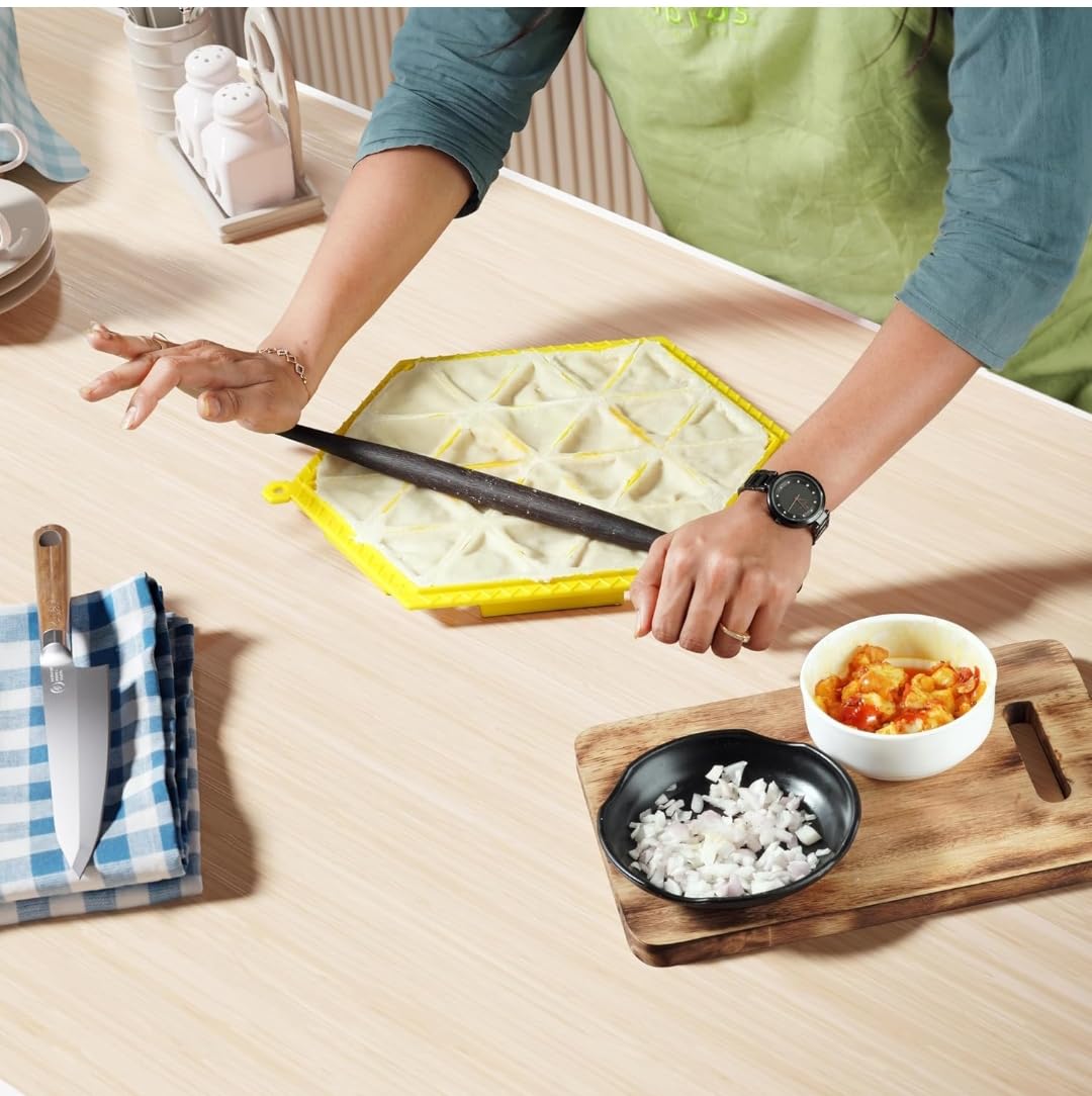 Moonval 24-Piece Samosa Maker, Quick Press Mould for Uniform Homemade Samosas
