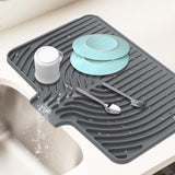 Moonval Silicone Dish Drying Mat, 40 × 30 cm Self-Draining Kitchen Counter Mat