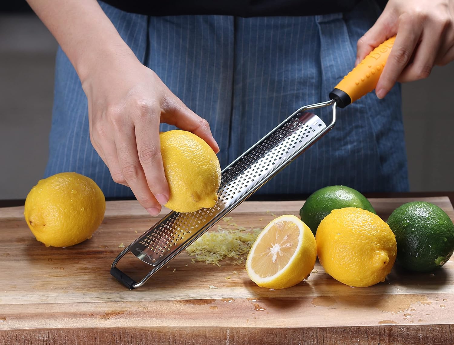 Moonval Lemon Zester & Cheese Grater, Stainless Steel Grater for Citrus, Cheese, Garlic & Vegetables