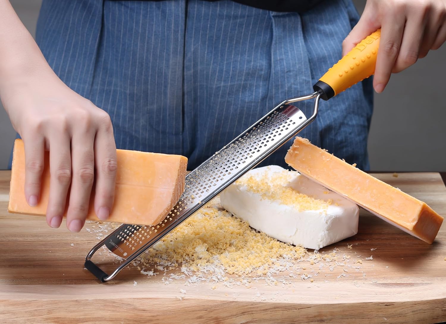 Moonval Lemon Zester & Cheese Grater, Stainless Steel Grater for Citrus, Cheese, Garlic & Vegetables