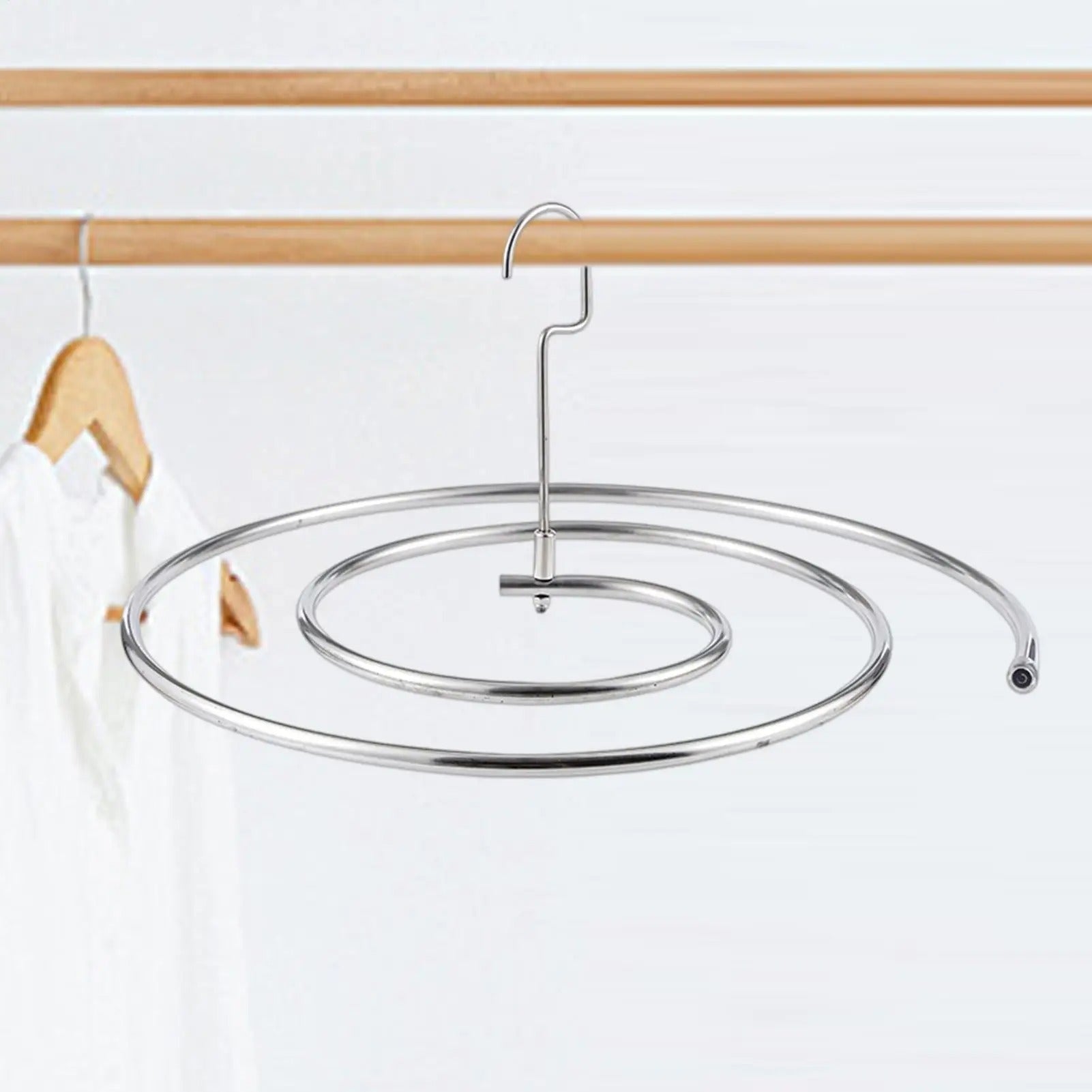 Moonval Spiral Bedding Hanger, Space-Saving Closet Organizer for Blankets, Quilts & Comforters