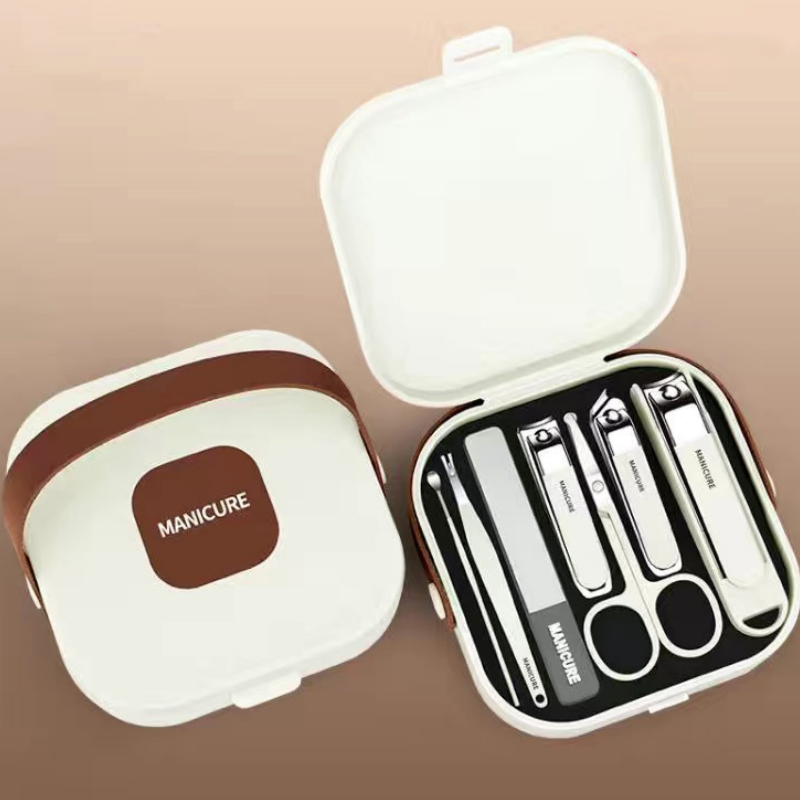 Moonval 7-Piece Manicure Set, Portable Nail Clipper Grooming Kit with Travel Case