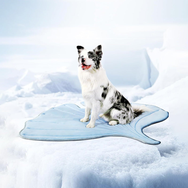 Moonval Pet Cooling Mat, Washable Leaf-Shaped Cooling Pad for Dogs & Cats